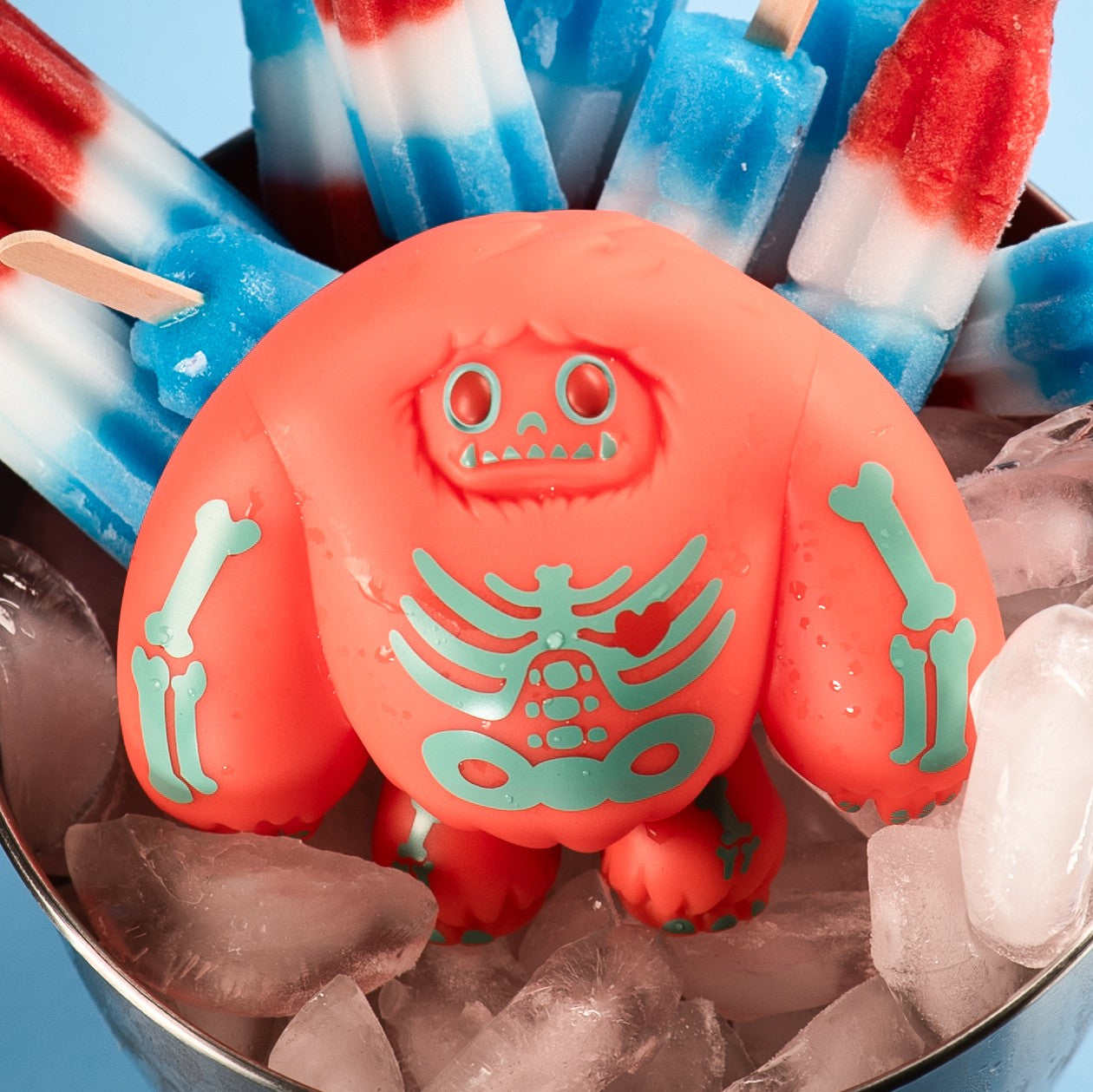 chomp monsters Limited Edition Red Glow Skeleton Chomp Vinyl Figure