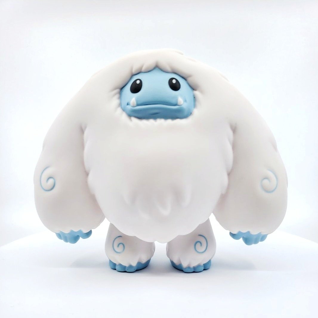 Classic Edition Chomp Vinyl Figure