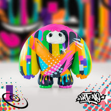 Load image into Gallery viewer, Limited Edition Phase 1 Chomp Vinyl Figure By Sket One DCon Exclusive
